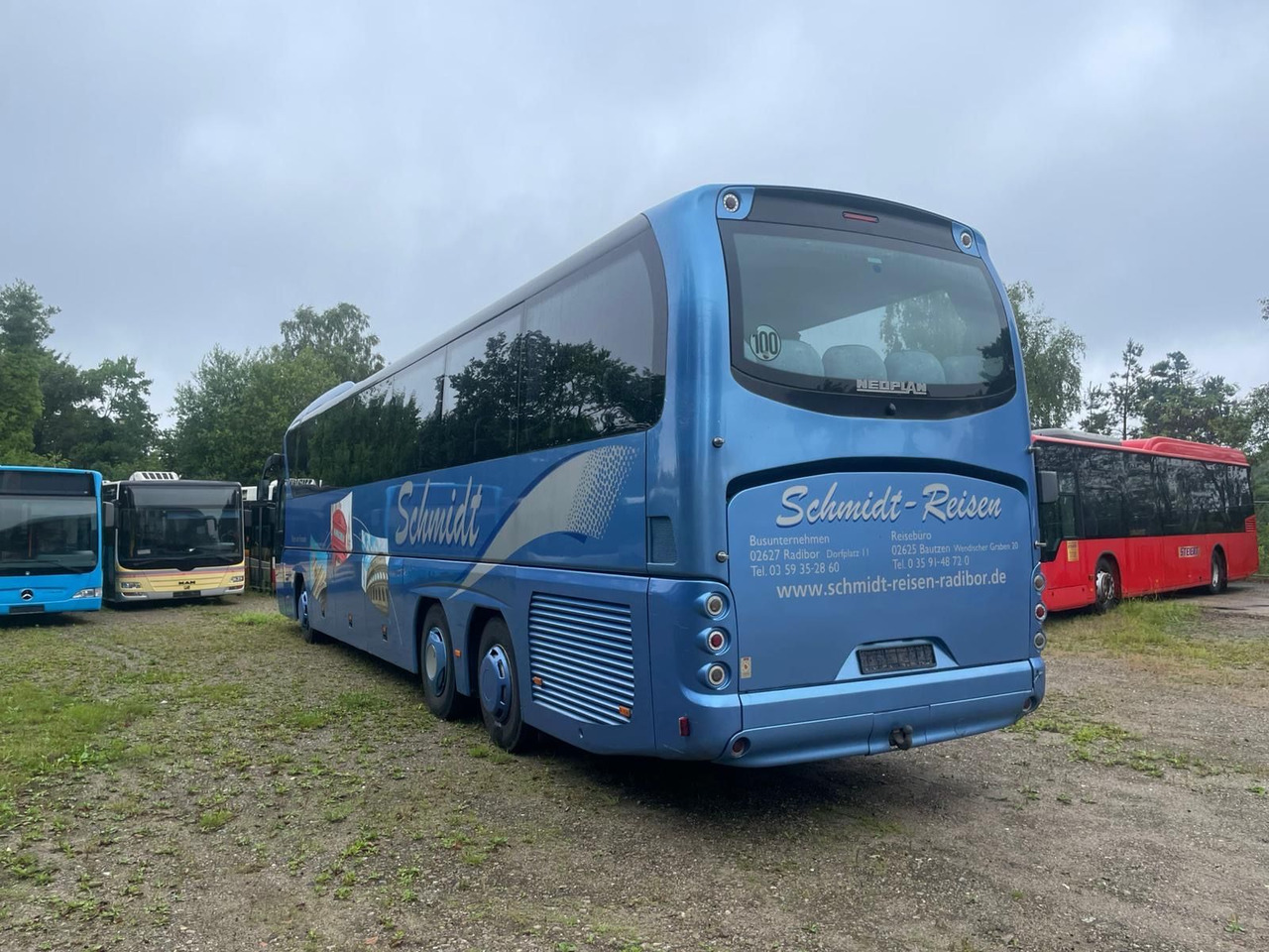 Neoplan Tourliner L P22 (59 Sitze*Schalt*TOP*DE) - Turistinis autobusas: foto 2 Neoplan Tourliner L P22 (59 Sitze*Schalt*TOP*DE) - Turistinis autobusas: foto 2