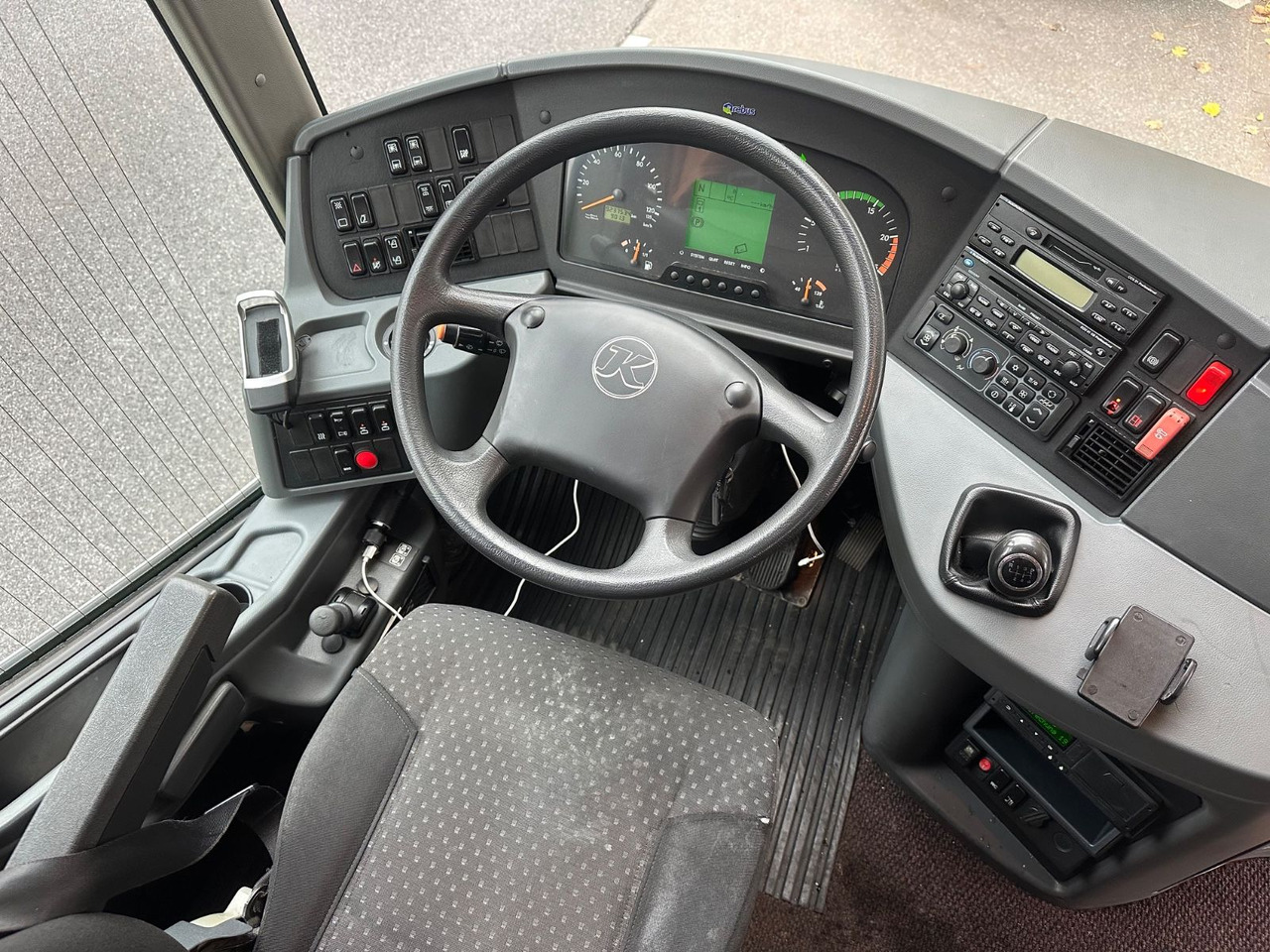 Setra S 415 GT (original Euro 4*Küche*WC) - Turistinis autobusas: foto 5 Setra S 415 GT (original Euro 4*Küche*WC) - Turistinis autobusas: foto 5