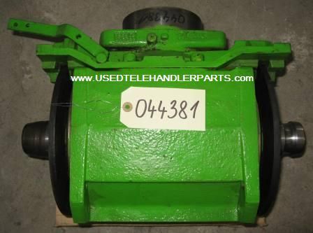 MERLO DIFFERENTIAL GEAR REAR AXLE FOR MULTIFARMER === DIFFERENTIAL HINT. ACHSE FUR MULTIFARMER Nr. 044381 /065359/ - Diferencialas - Teleskopinis krautuvas: foto 1 MERLO DIFFERENTIAL GEAR REAR AXLE FOR MULTIFARMER === DIFFERENTIAL HINT. ACHSE FUR MULTIFARMER Nr. 044381 /065359/ - Diferencialas - Teleskopinis krautuvas: foto 1